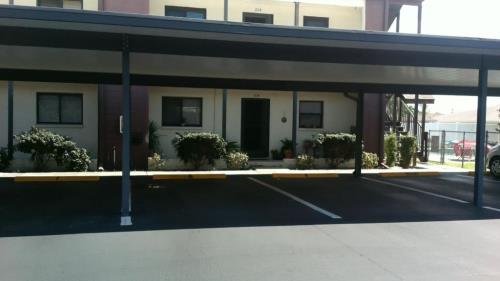 Front Image