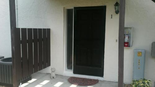 Front Image