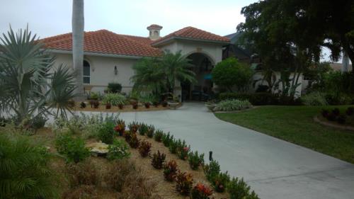 Front Image