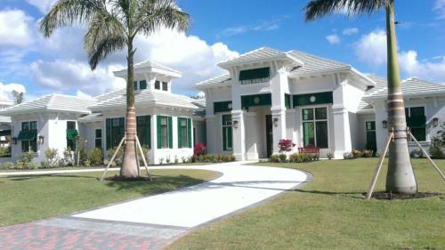 Front Image