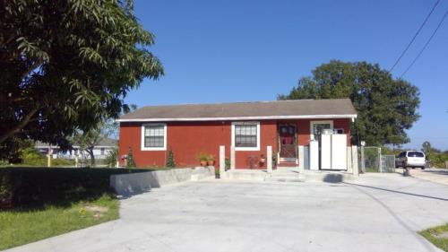 Front Image