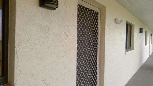 Front Image