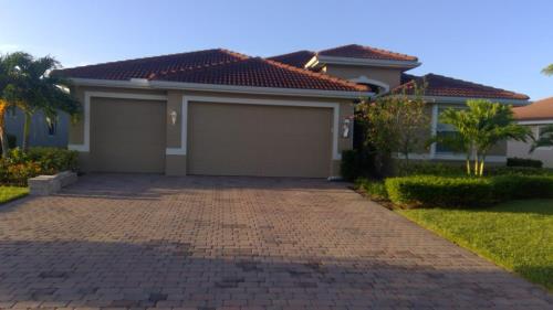 Front Image