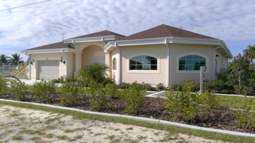 Front Image