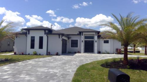 Front Image