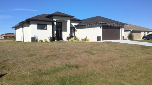 Front Image