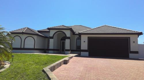 Front Image