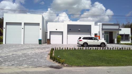 Front Image