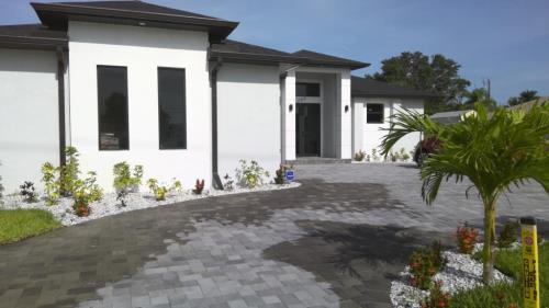 Front Image