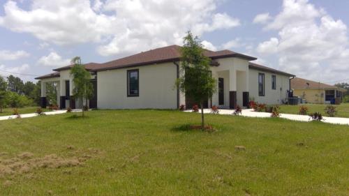 Front Image