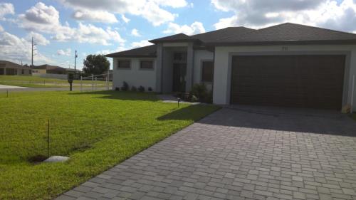 Front Image