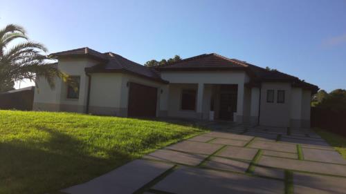 Front Image