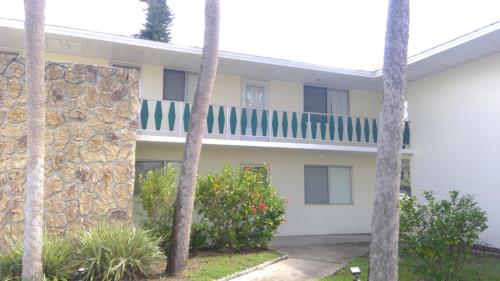 Front Image