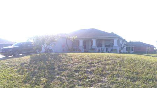 Front Image