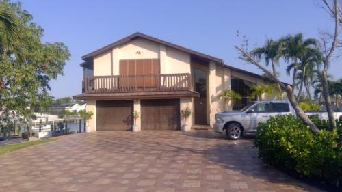 Front Image