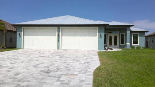 Front Image