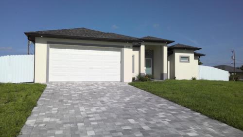 Front Image