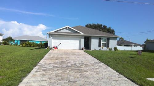 Front Image