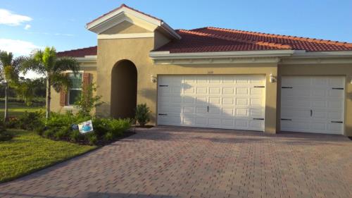 Front Image