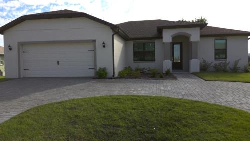 Front Image