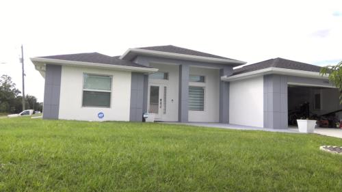 Front Image