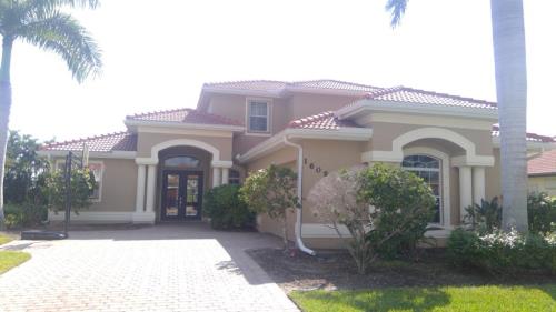 Front Image