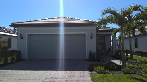 Front Image