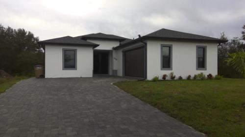 Front Image