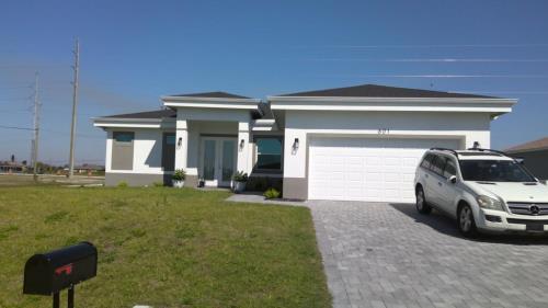 Front Image