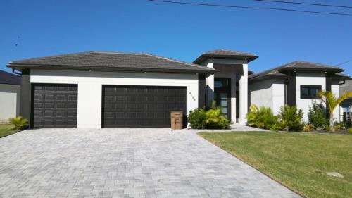 Front Image