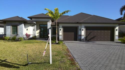 Front Image