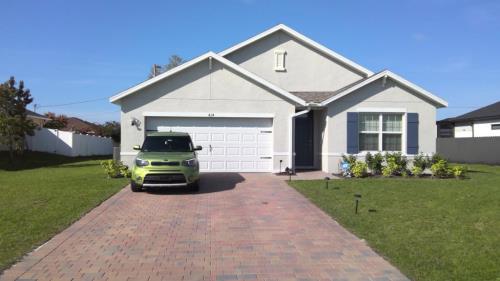 Front Image