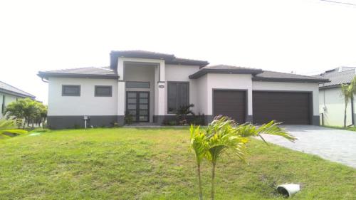 Front Image