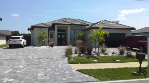Front Image