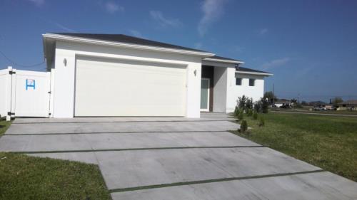 Front Image