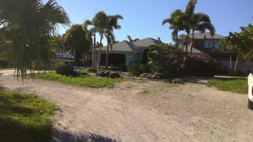 Front Image