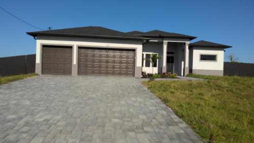 Front Image