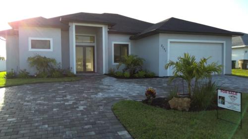 Front Image