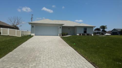 Front Image