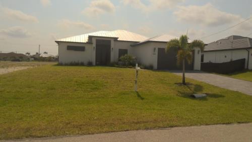 Front Image
