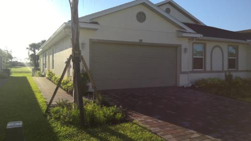 Front Image