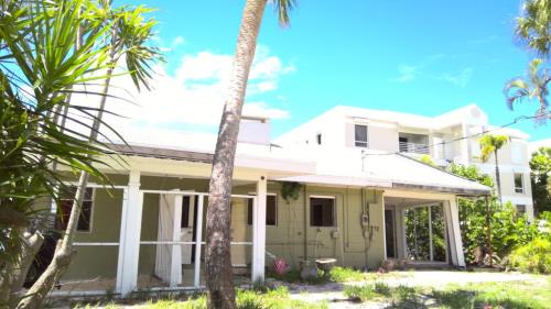 Front Image
