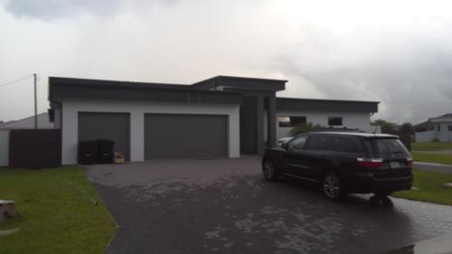 Front Image