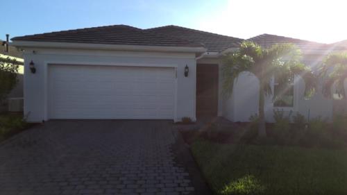 Front Image