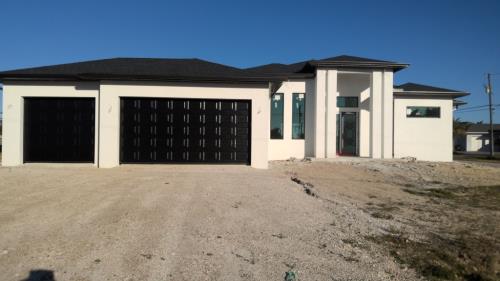 Front Image