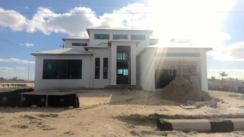 Front Image
