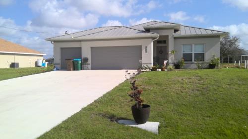 Front Image