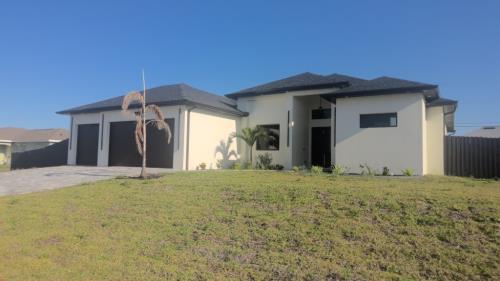 Front Image