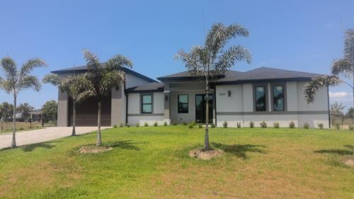 Front Image