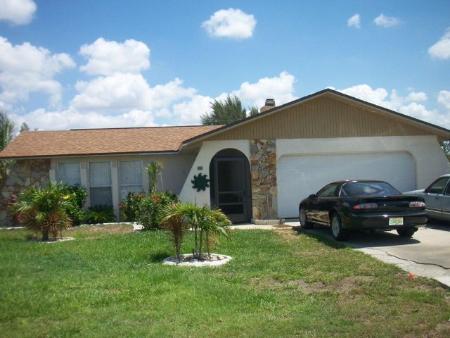 3-bed single family at 325 SE 30TH ST, Cape Coral FL — foreclosure auction